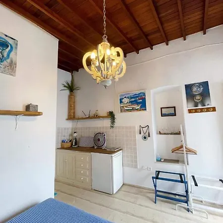 Daire Octopus Blue Mykonos Town